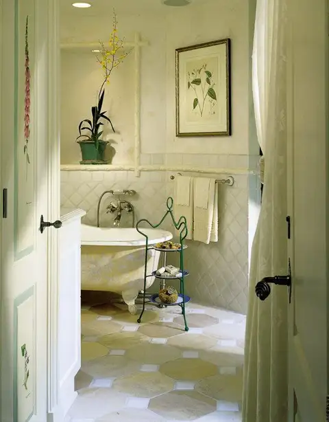 Clawfoot-bathtubs-by-johnn-cannon