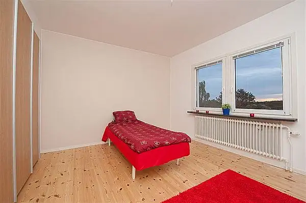 family-villa-sale-bedroom1