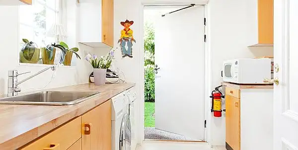 cozy-bungalow-interior-design-washroom