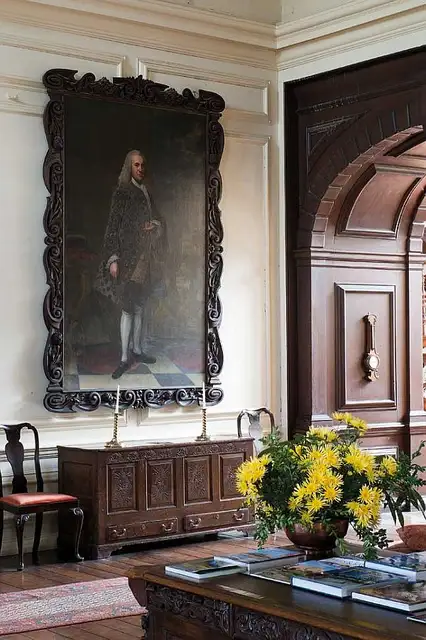 Lullingstone-Castle-interior-design1