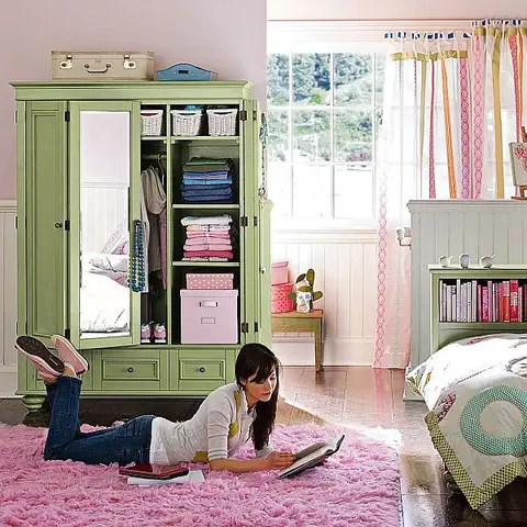 Chelsea Armoire3