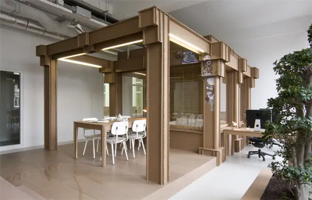 Joost-Van-Bleiswijk-Nothing-Cardboard-Office-2