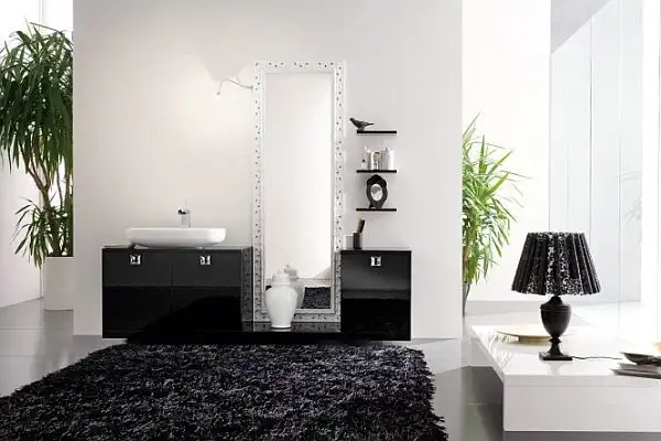 black-rug-bathroom-600x443