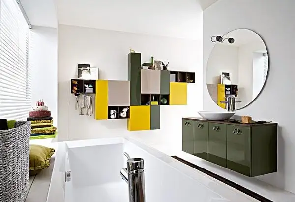colorful-bathroom-600x454