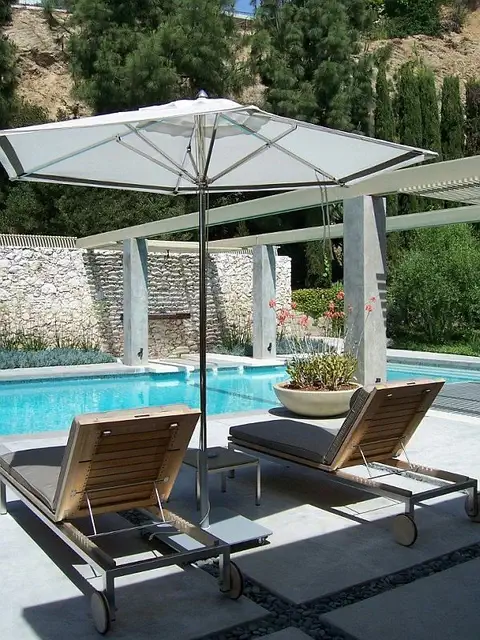 pool-side-Elizabeth Dinkel Design Associates