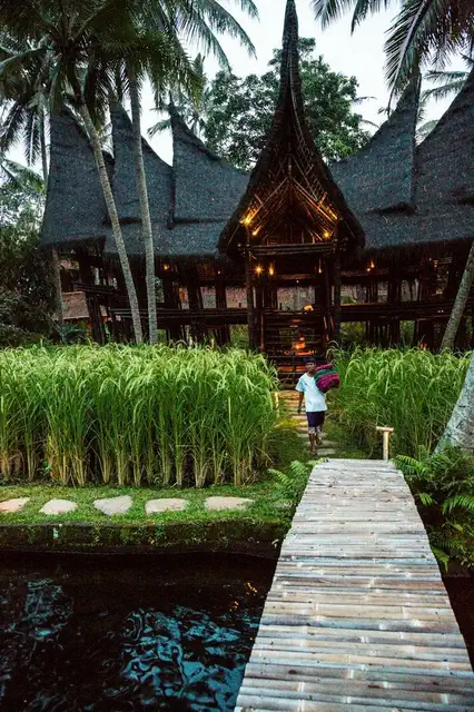 Bambu-Indah-Resort-Bali-Bridge