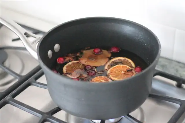 Simmering-Potpourri
