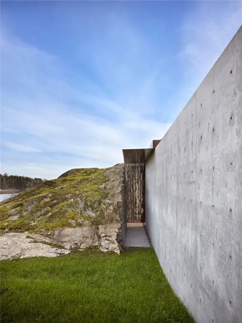 the-pierre-by-olson-kundig-architects-ground