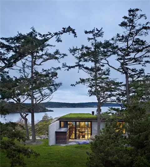 The-Pierre-Exterior-House