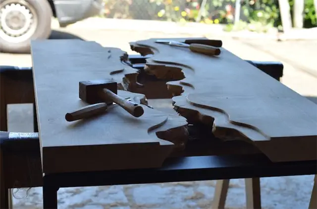 Reclaimed-Wood-Tables-Embedded-with-Glass-Rivers1