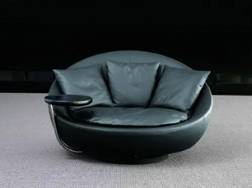Lacon Elegant Sofa by Desiree Divano4