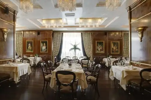 22-beautiful-restaurant-582x385