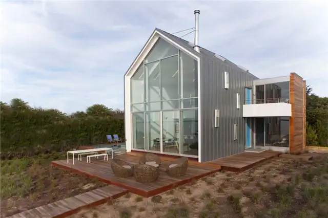 Дом у залива Пеконик от Naiztat + Ham Architects