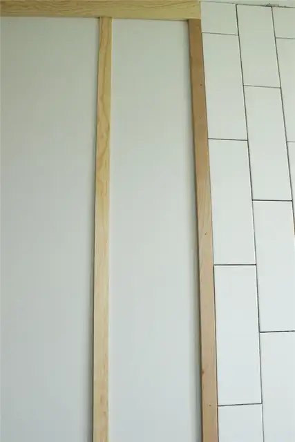 DIY (своими руками) Board and Batten - вторая обрешетка