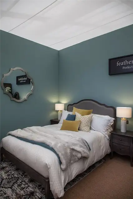 Как оформить уютную спальню