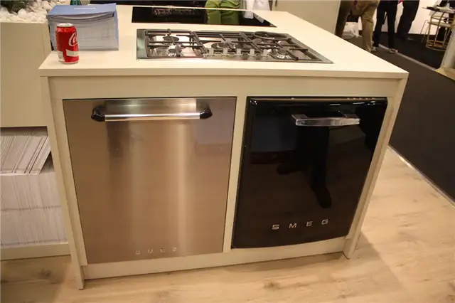 Коллекция посудомоечных машин SMEG