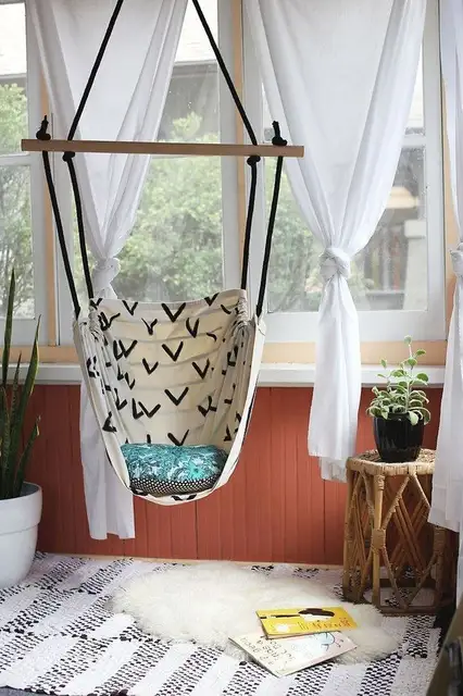 create-a-simple-hanging-chair-for-reading-corner