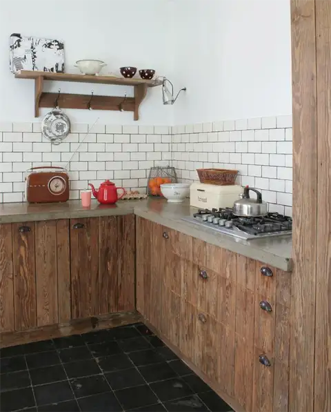 subway-kitchen-backsplash-design