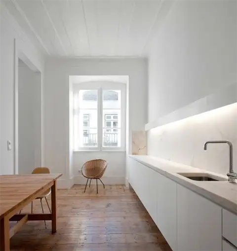 baixa-portugal-minimalist-kitchen'