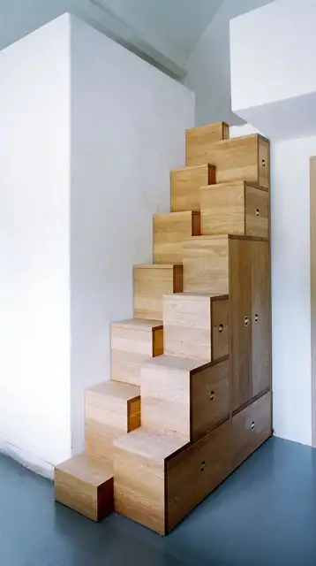 comapct-staircase-design
