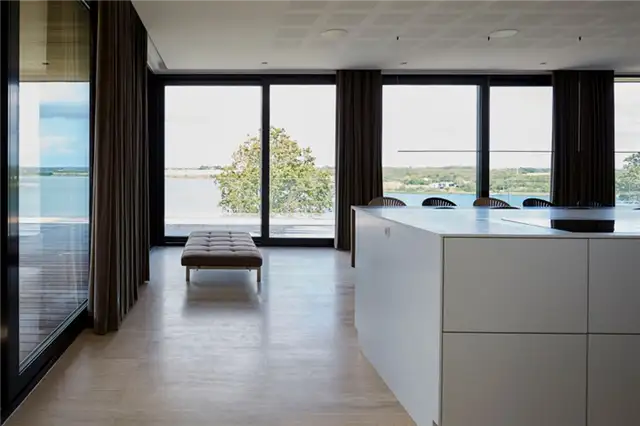 Дом J в Дании от Christoffersen & Weiling Architects - кухня