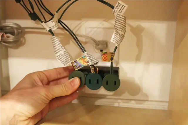 Как настроить SmartThings Hub - тройная розетка светодиодных рождественских гирлянд