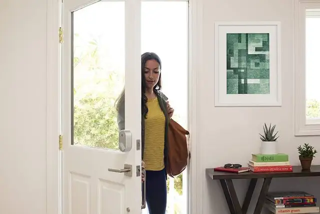 August Smart Lock - вход в дом без ключа