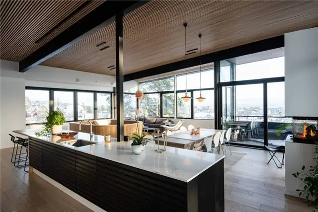 Вилла Fjeldhøi от MORFEUS arkitekter кухня