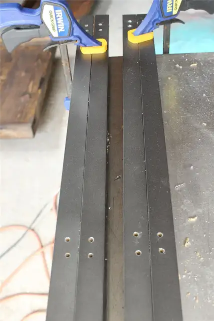 DIY (своими руками) Industrial Rolling Cart - два одинаковых угловых утюга