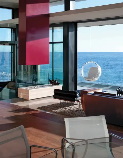 ARRCC- Horizon Villa в Кейптауне, Южная Африка - подвесное кресло