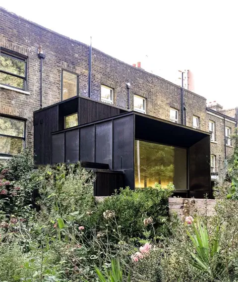 Michael Collins Architects добавляет пристройку Jewellery Box к лондонскому дому