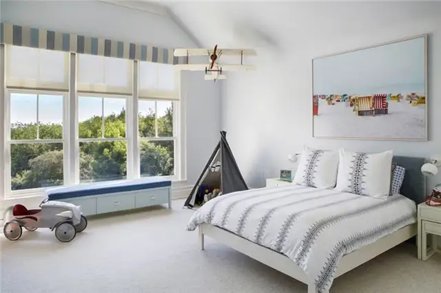 Hamptons Home Decor by Jessica Shaw Turett Collaborative - детская комната