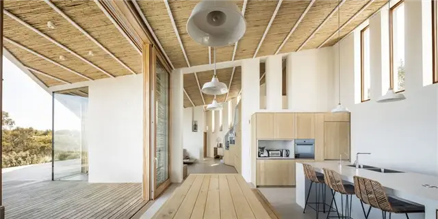 Дом в Мас Ноу - 05 AM Arquitectura в Испании - кухня открытого пространства
