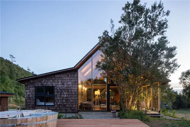 Maullin-Lodge-Chile-AVON-Arquitectos