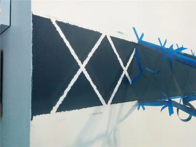 x-on-wall-detail-3
