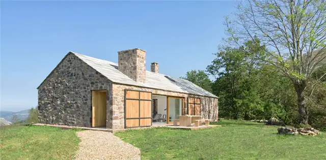 Вилла Slow в Испании от Laura Alvarez Architecture