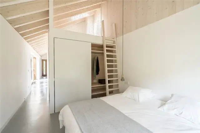 Вилла Slow в Испании от Laura Alvarez Architecture - спальня