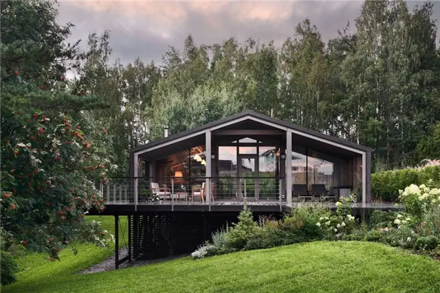 Модульный дом на склоне - BIO-architects