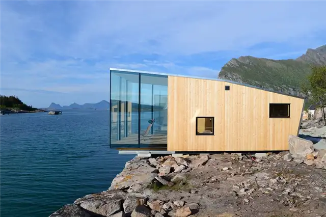 Экстерьер резиденции мечты Wissioming от Robert Gurney Architect Гараж