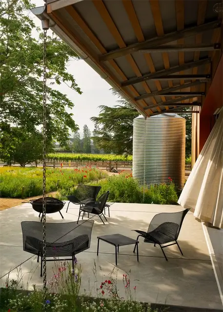 Napa Bar n-Architecture by Anderson Architects - место для сидения