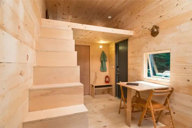 Test-Driving Tiny House Living Переезд