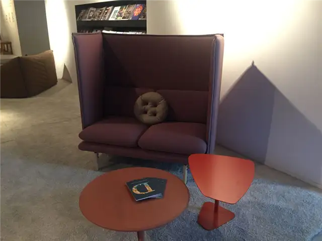 Освещение влияет на аналогичную цветовую гамму