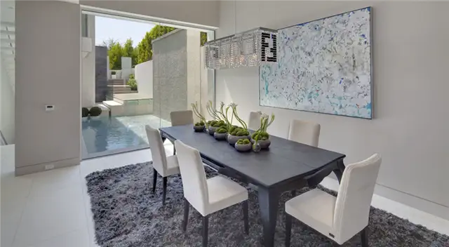 Hollywood-Mansion-Oriole-Way-McClean-dining-room