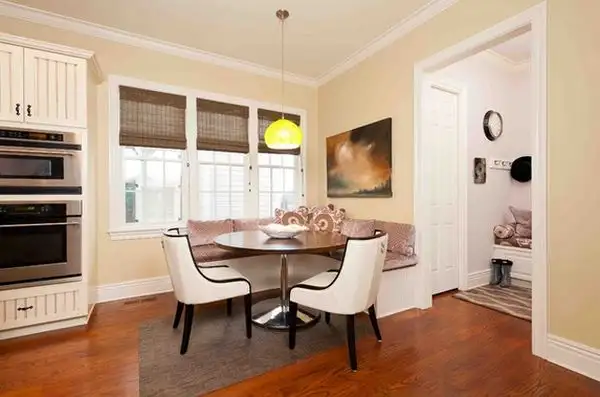 ground-breakfast-nook