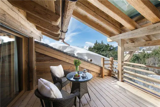chalet-sherwood-verbier-balcony