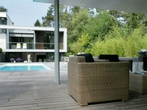 Современная вилла от MAAS Architects15