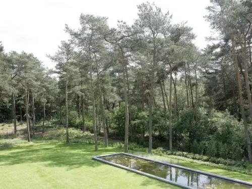 Современная вилла от MAAS Architects10