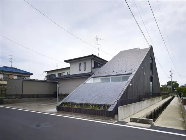 Деревянные панели Ogaki House Desighn