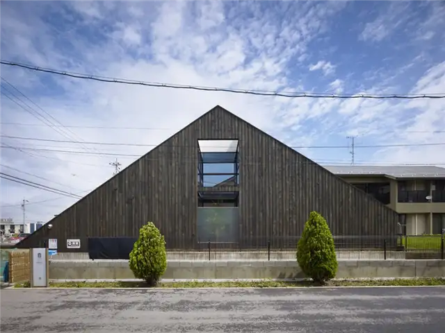 Деревянные панели Ogaki House