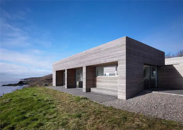 Дом на воде по проекту Dualchas Architects